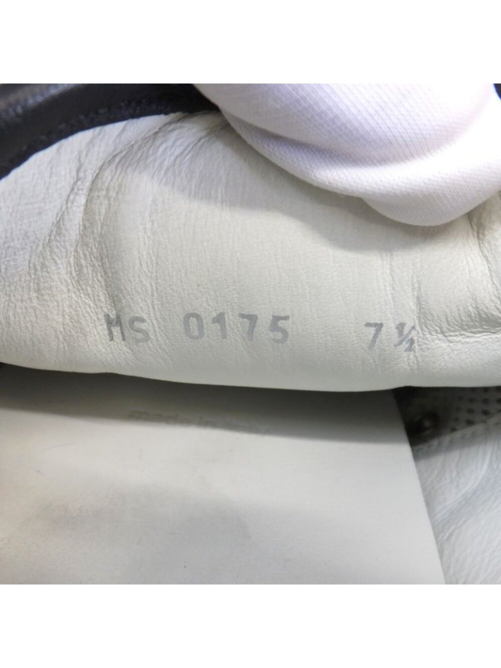 Louis Vuitton Low Cut Sneakers Black Size 7.5 - Picture 9 of 10